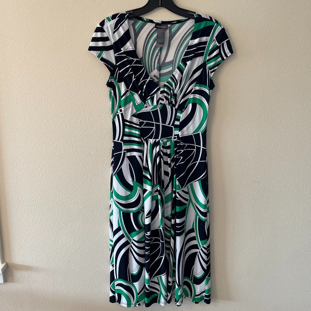 geometric green/white/black midi dress size 6
